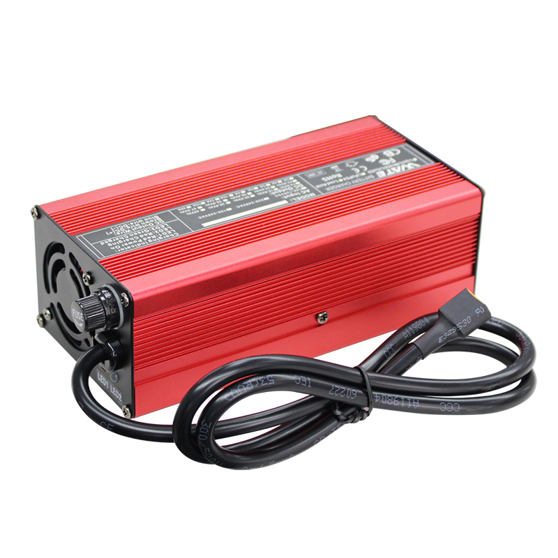 La caja de aluminio inteligent - 84V 20A Smart Charger reseña y precio